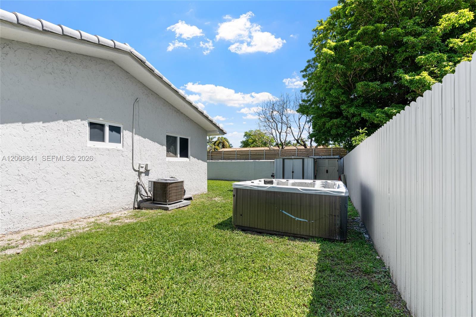 12724 SW 33rd Terrace