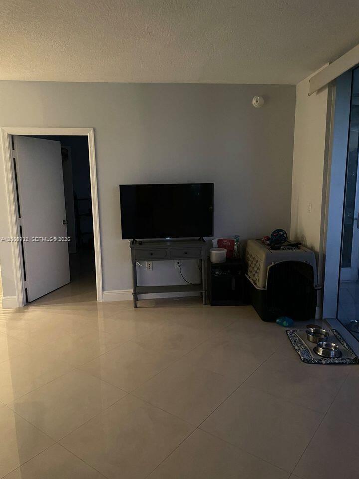 1750 N Bayshore Drive