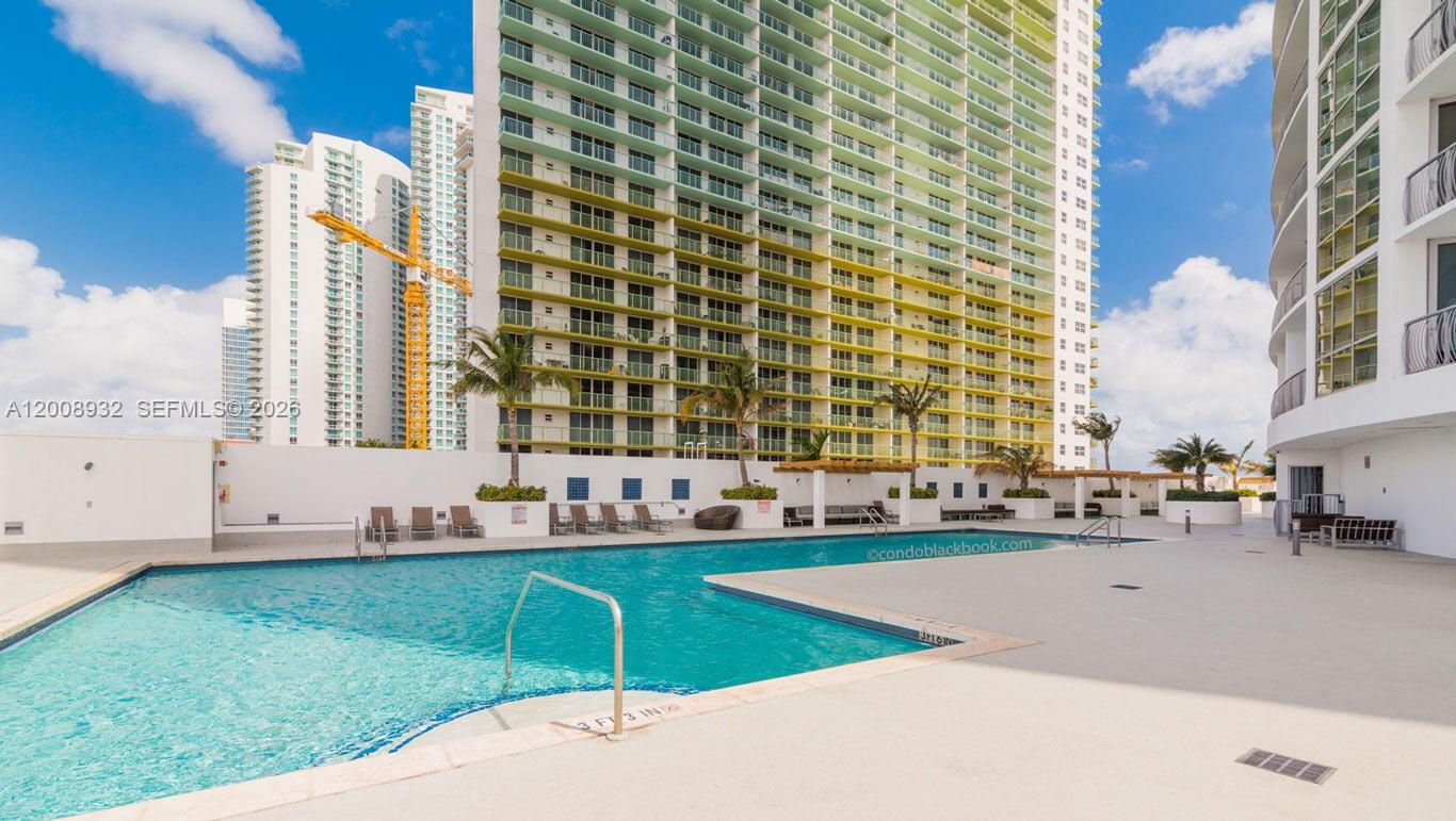 1750 N Bayshore Drive