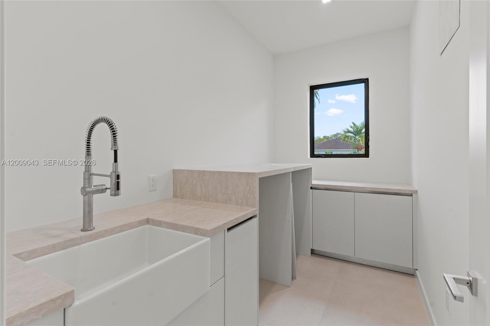 730 Zamora Avenue