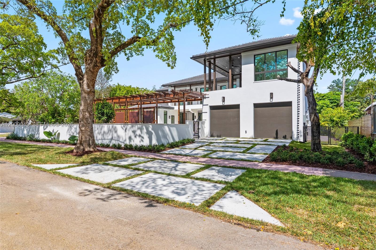 730 Zamora Avenue