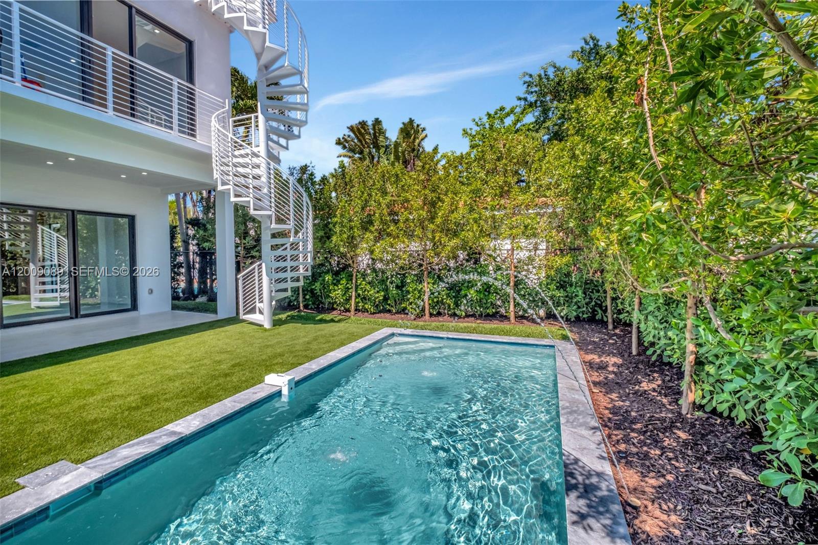 1223 SW 12th Court