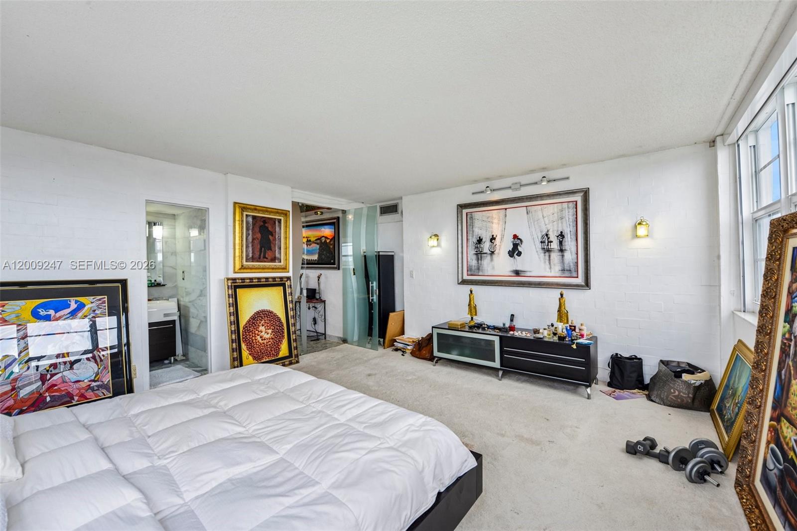 2100 Sans Souci Boulevard