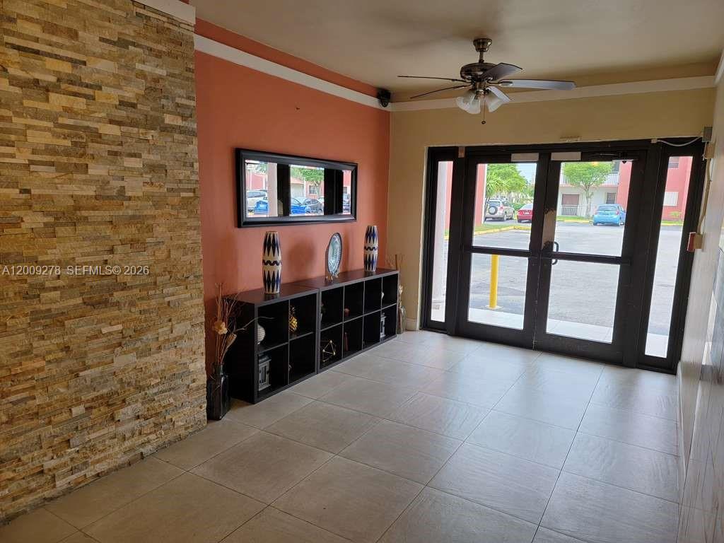 8425 NW 8th Street