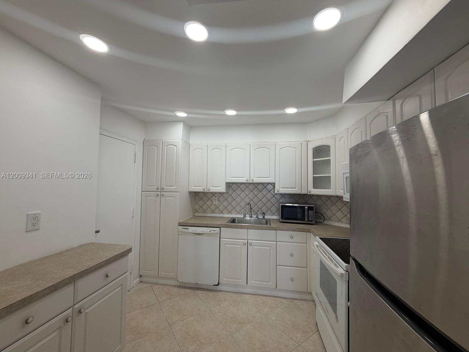300 Bayview Drive