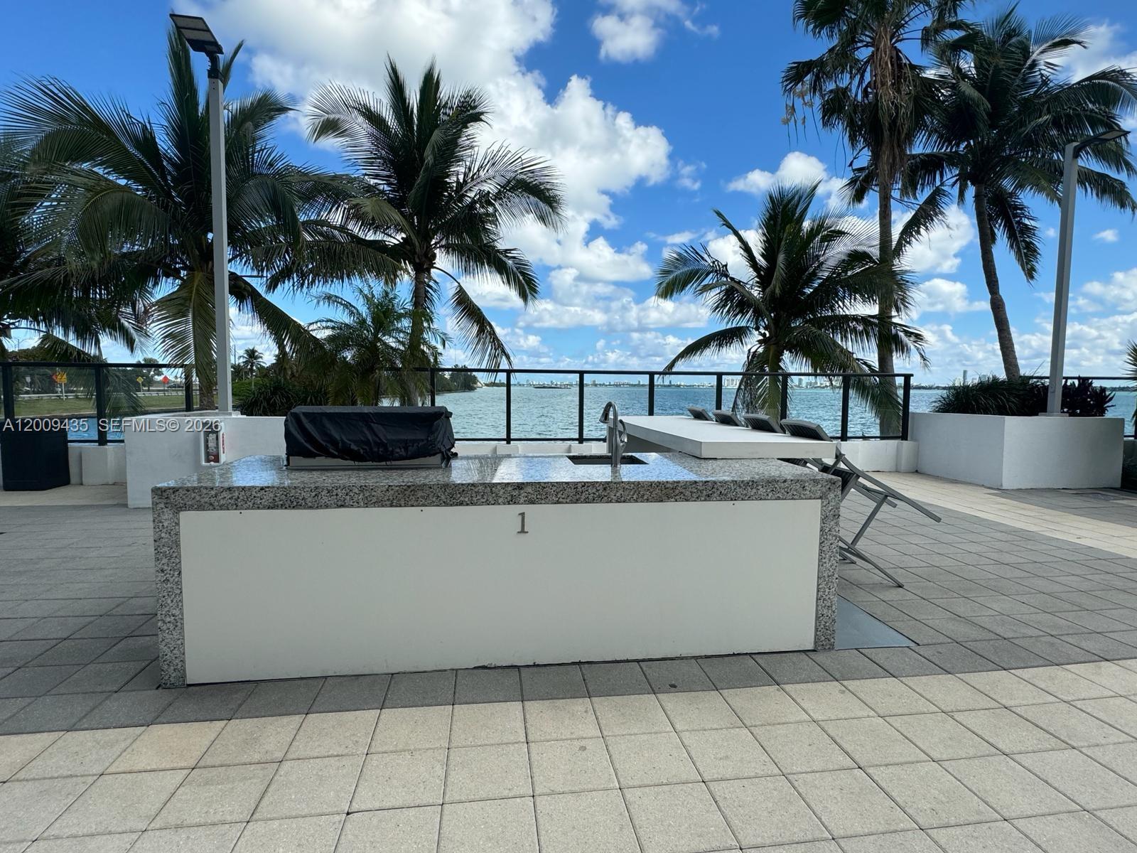 600 NE 36th Street