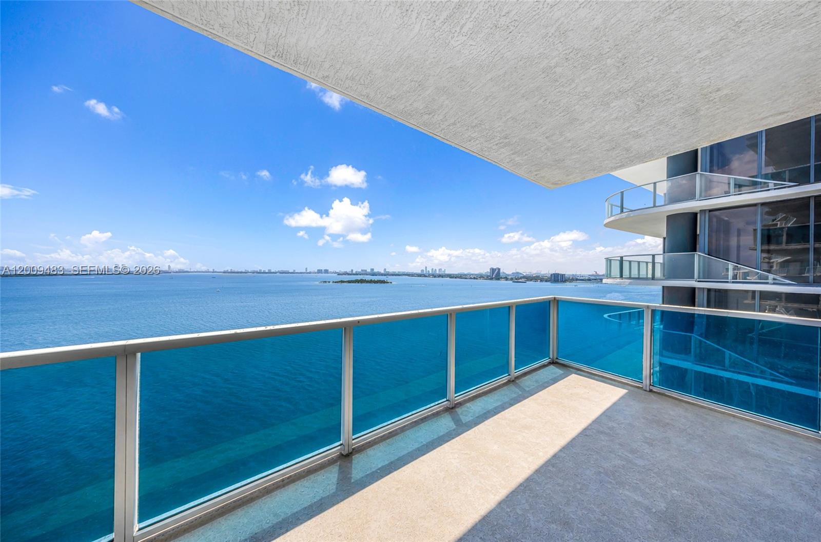 700 NE 25th Street