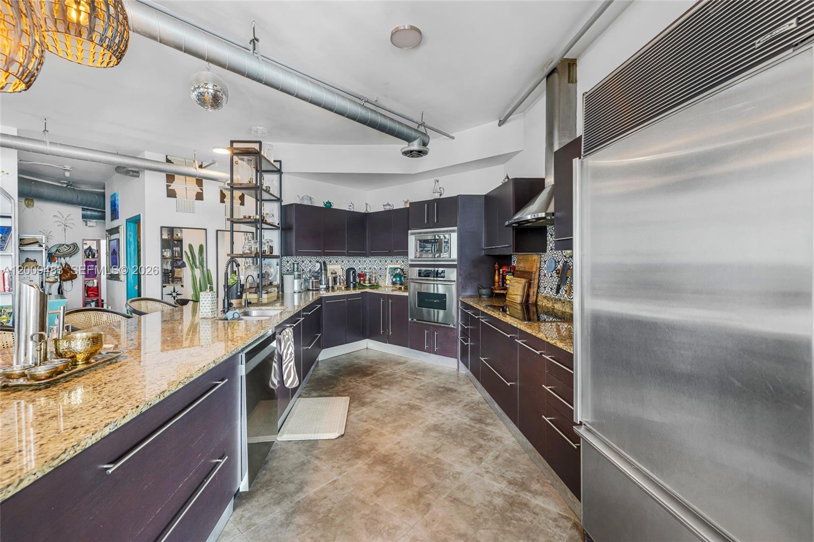 700 NE 25th Street