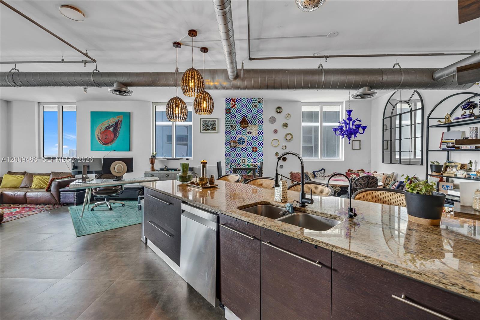 700 NE 25th Street