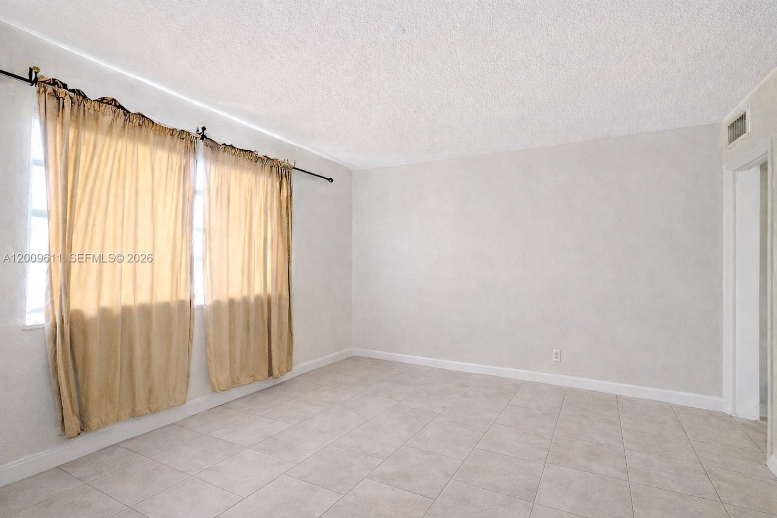 1225 NE 124th Street