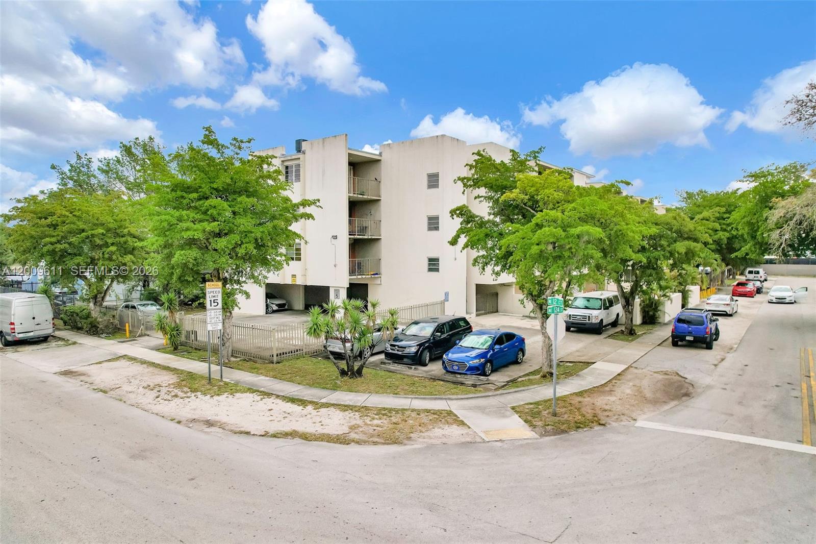1225 NE 124th Street
