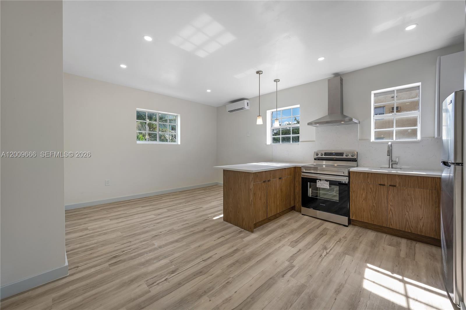 1132 NW 3rd Street