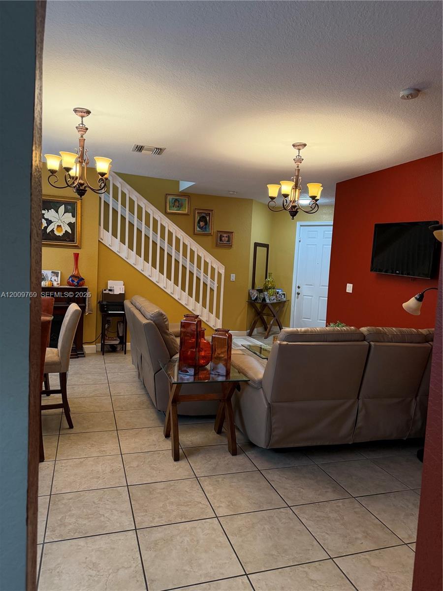 3955 NE 13th Drive