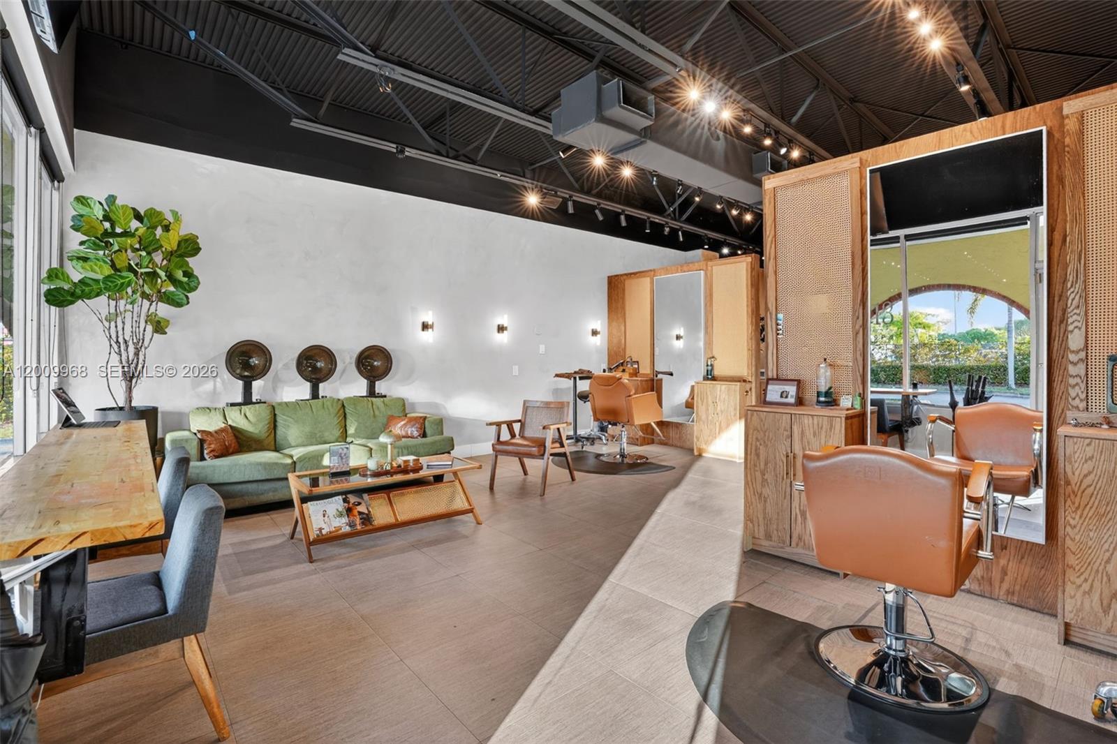 Turnkey Beauty Salon \u0026 Turnkey Beauty Salon \u0026 Spa For Sale In Palmetto Ba