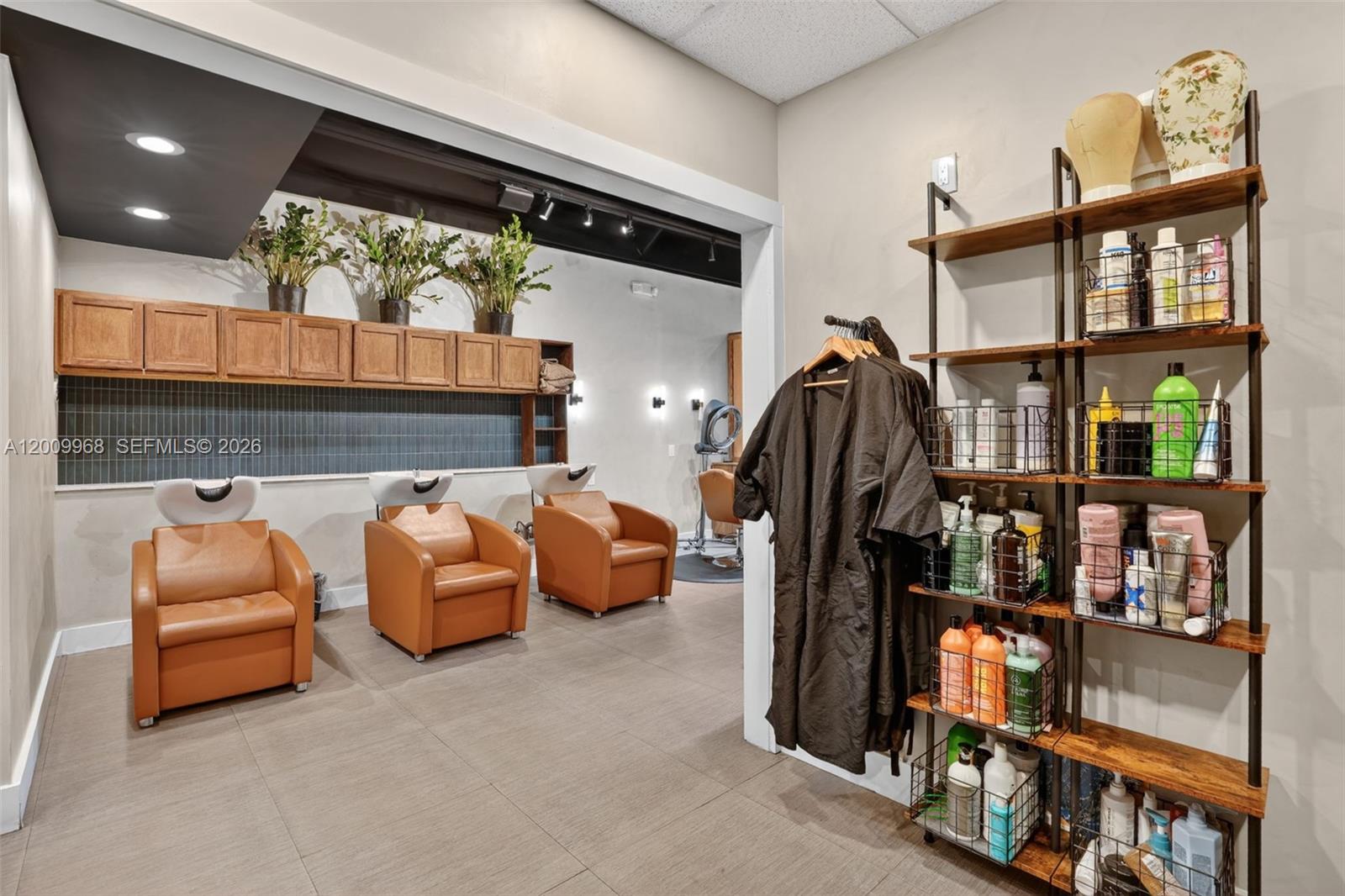 Turnkey Beauty Salon \u0026 Turnkey Beauty Salon \u0026 Spa For Sale In Palmetto Ba