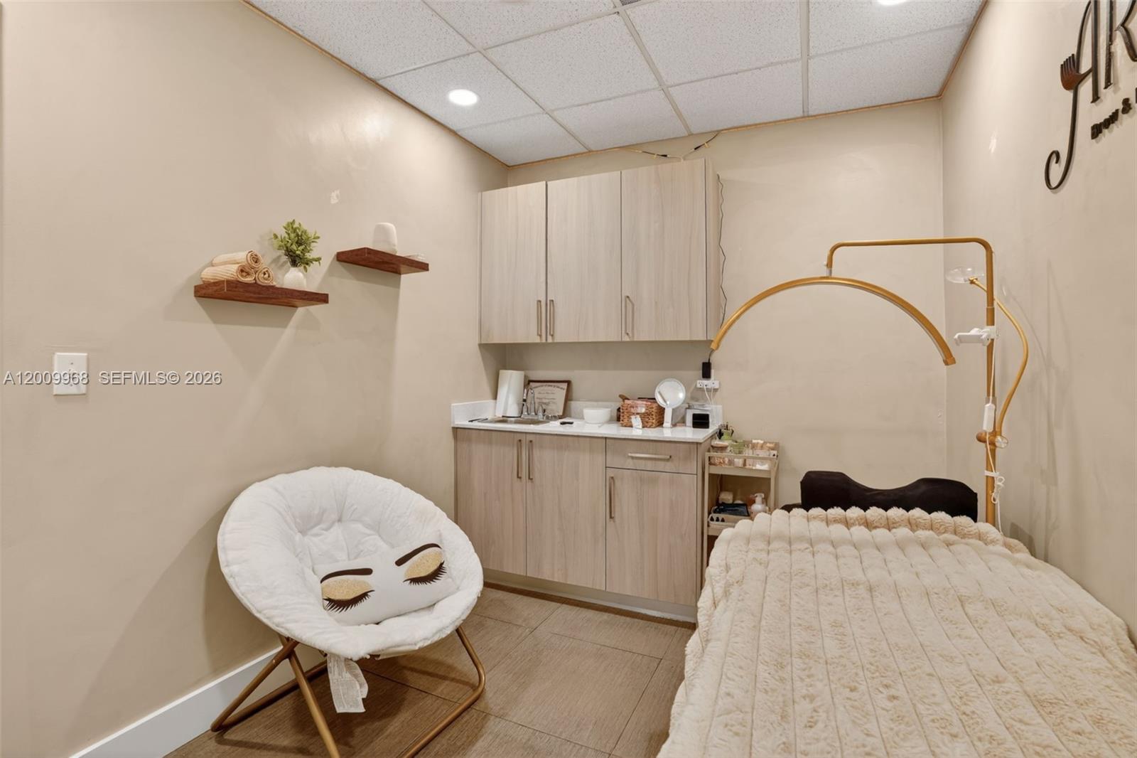 Turnkey Beauty Salon \u0026 Turnkey Beauty Salon \u0026 Spa For Sale In Palmetto Ba