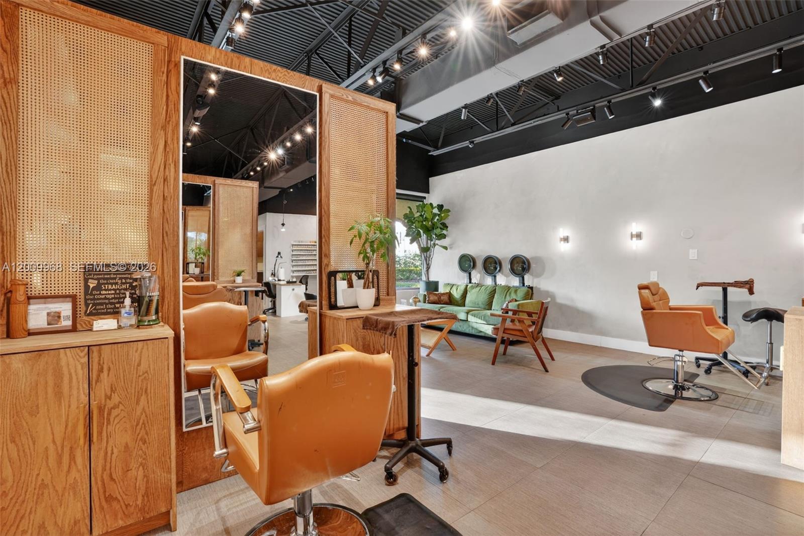 Turnkey Beauty Salon \u0026 Turnkey Beauty Salon \u0026 Spa For Sale In Palmetto Ba