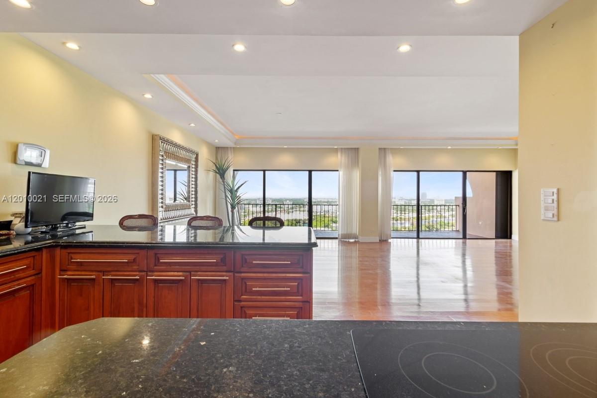 1800 NE 114th Street
