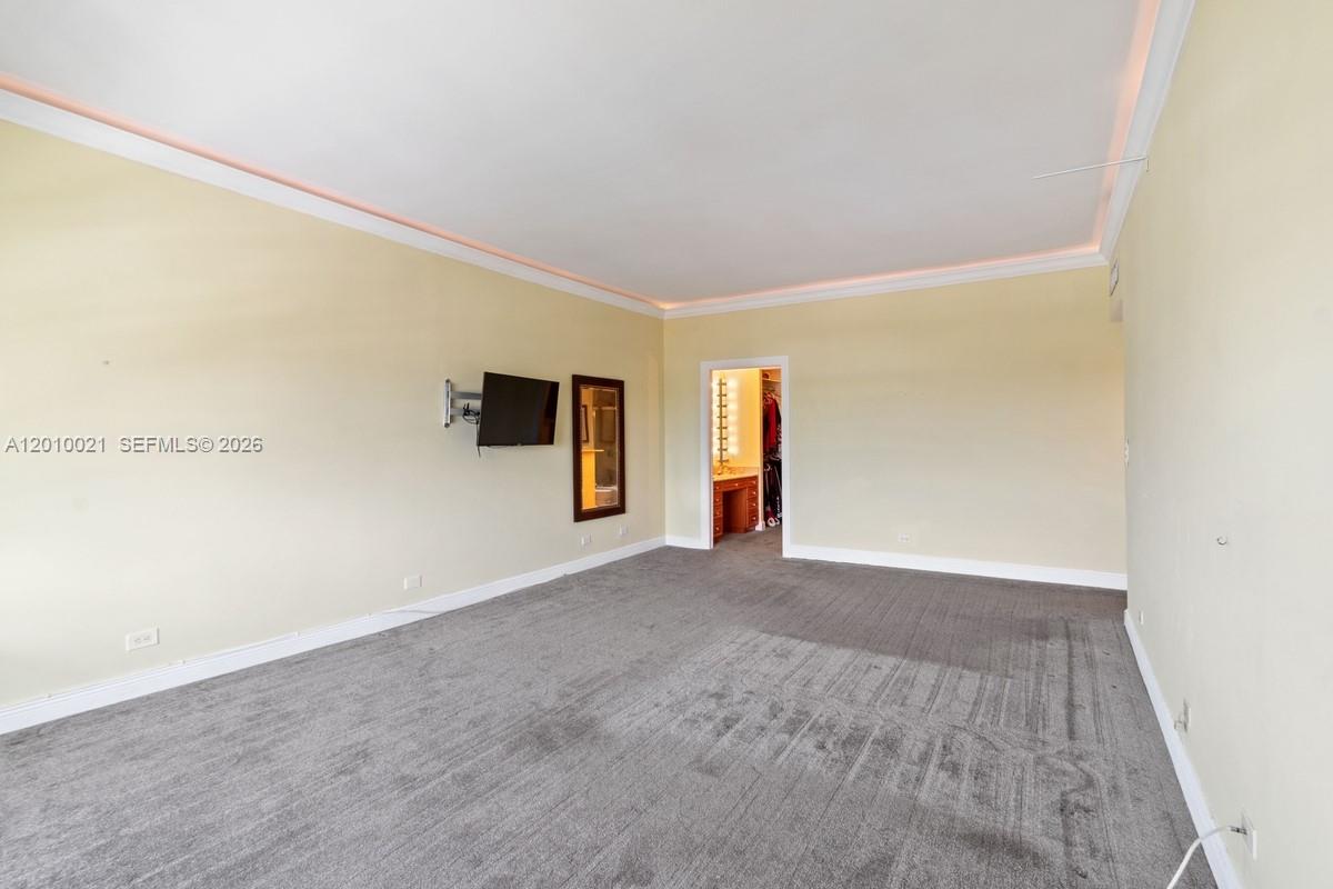 1800 NE 114th Street