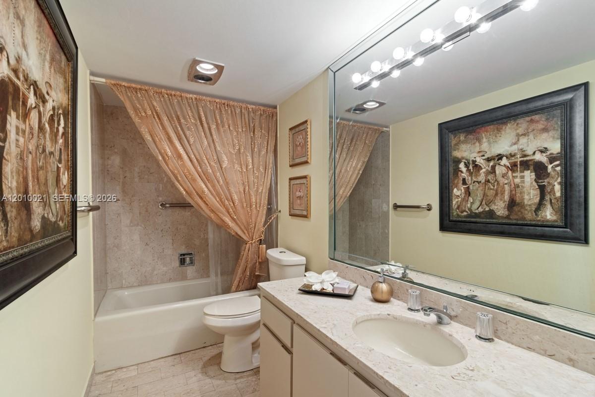 1800 NE 114th Street