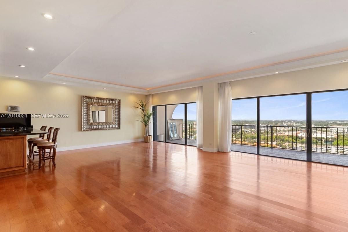 1800 NE 114th Street