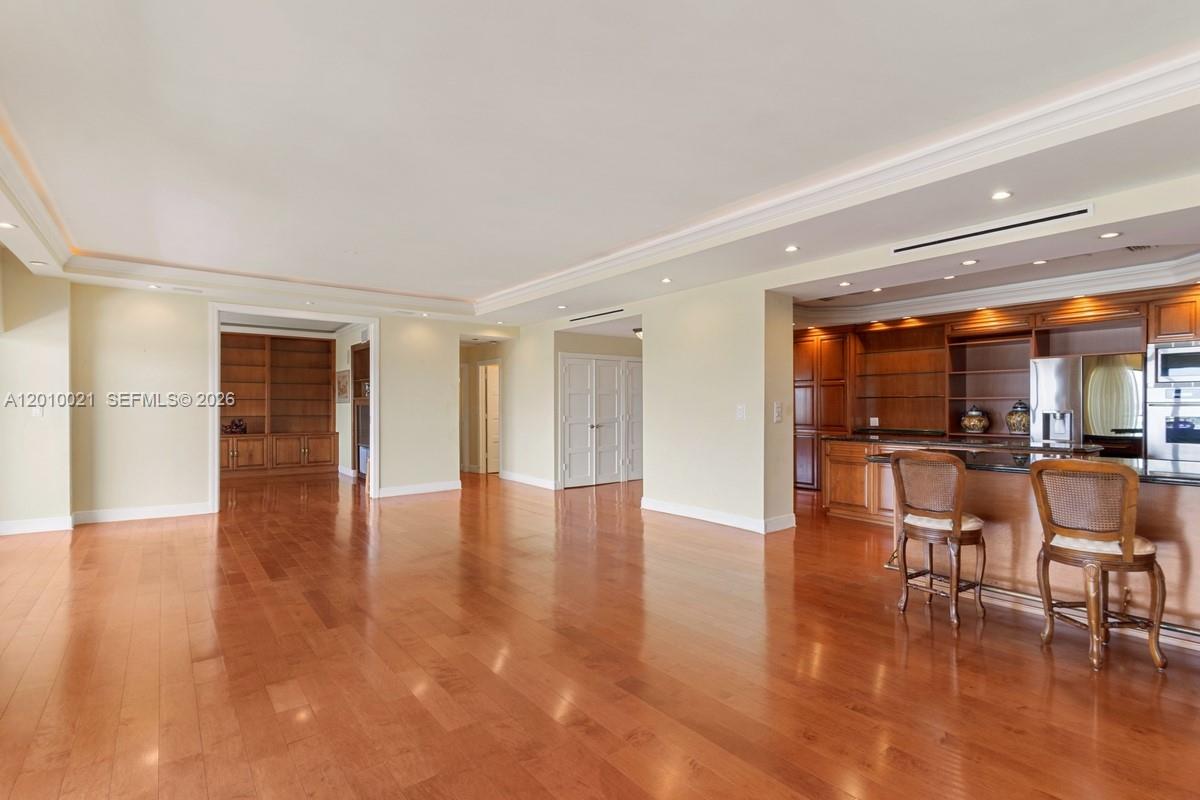 1800 NE 114th Street