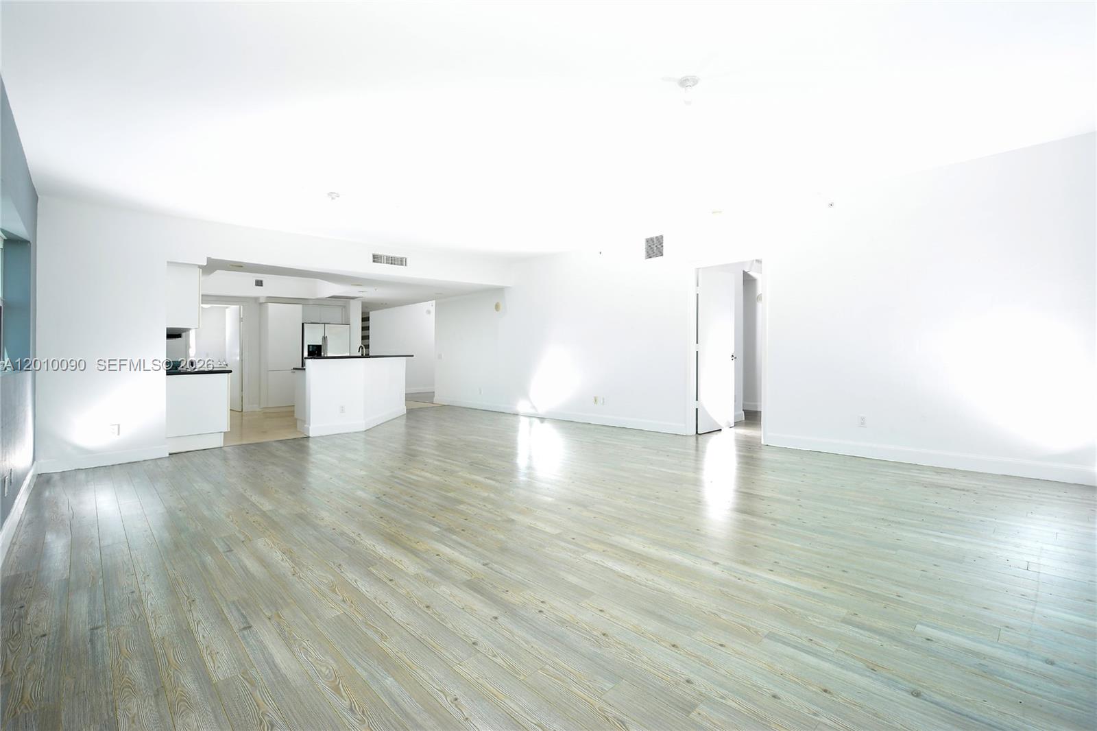 14951 Royal Oaks Lane