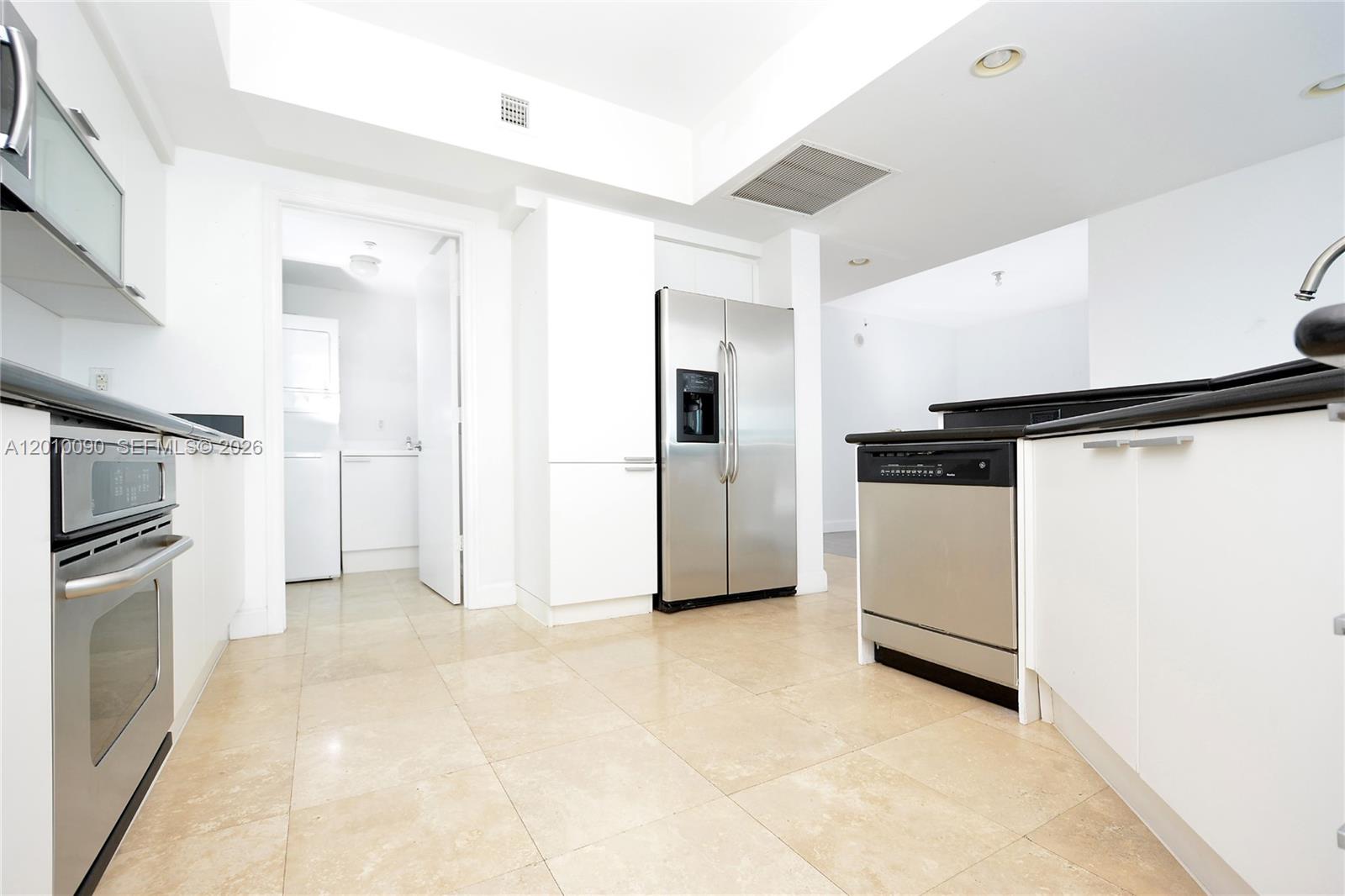 14951 Royal Oaks Lane