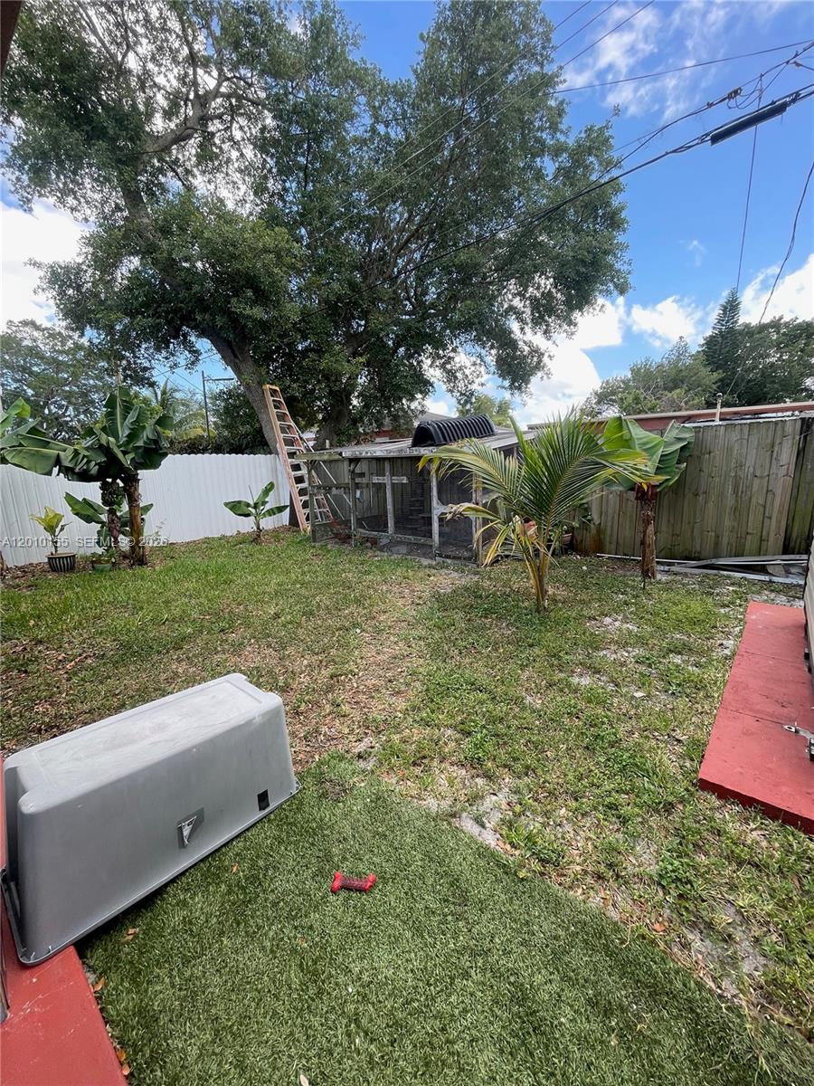 2144 NW 85th Street