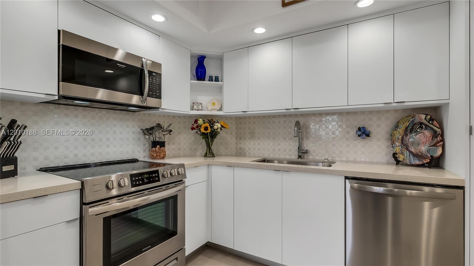 300 Bayview Drive