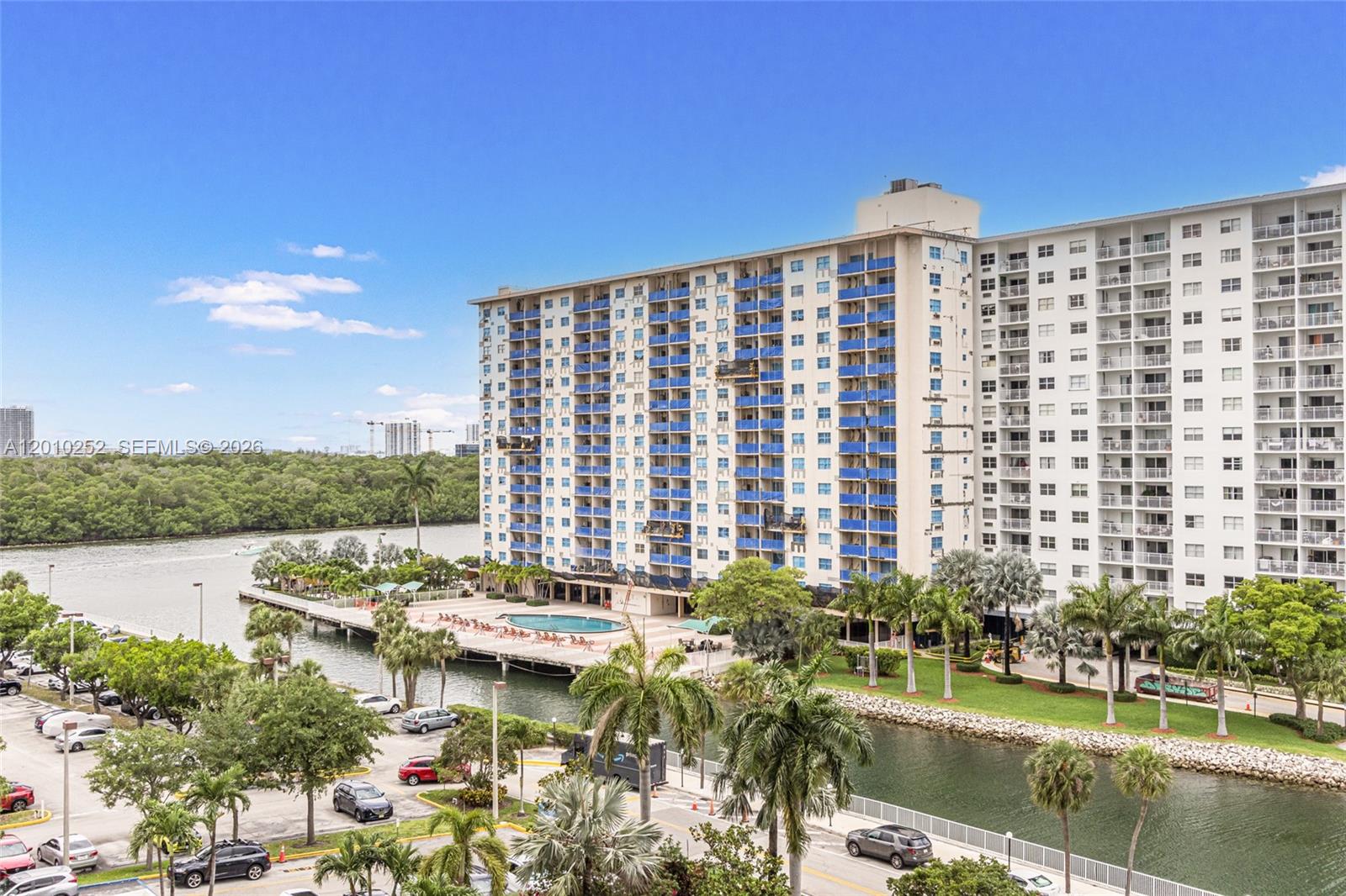 500 Bayview Drive