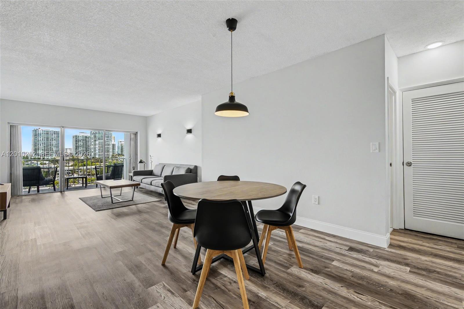 500 Bayview Drive