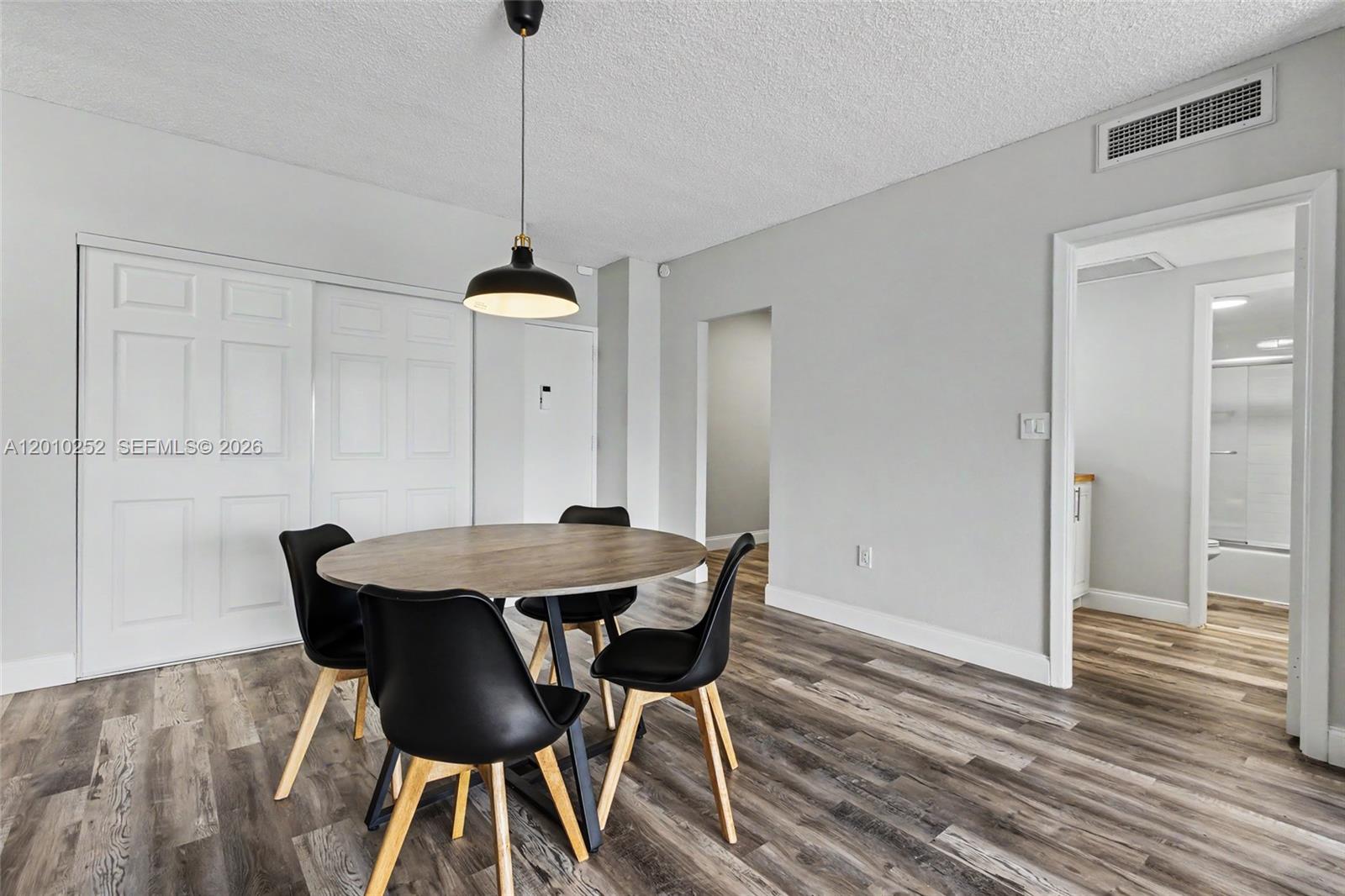 500 Bayview Drive