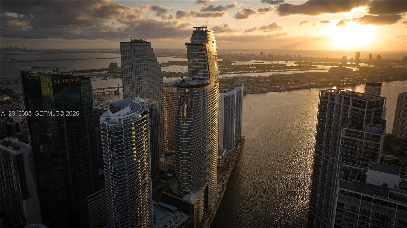 300 Biscayne Blvd Way