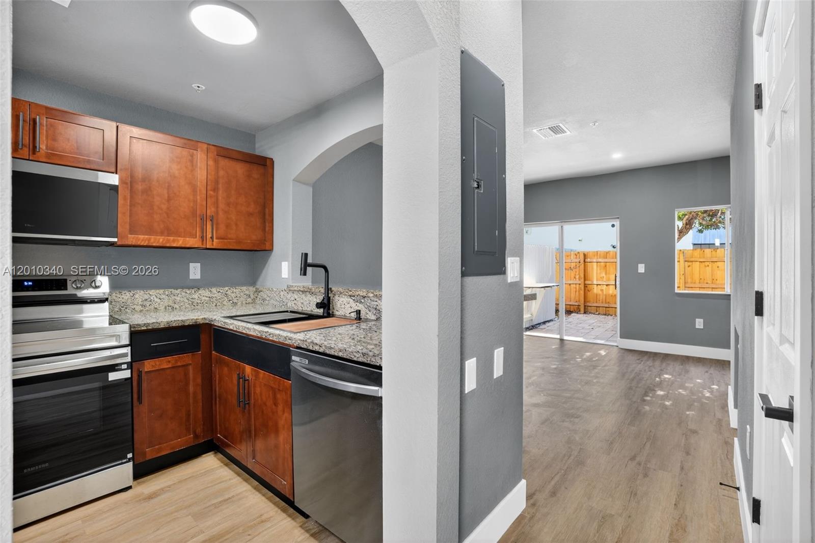 7995 NW 8th Street