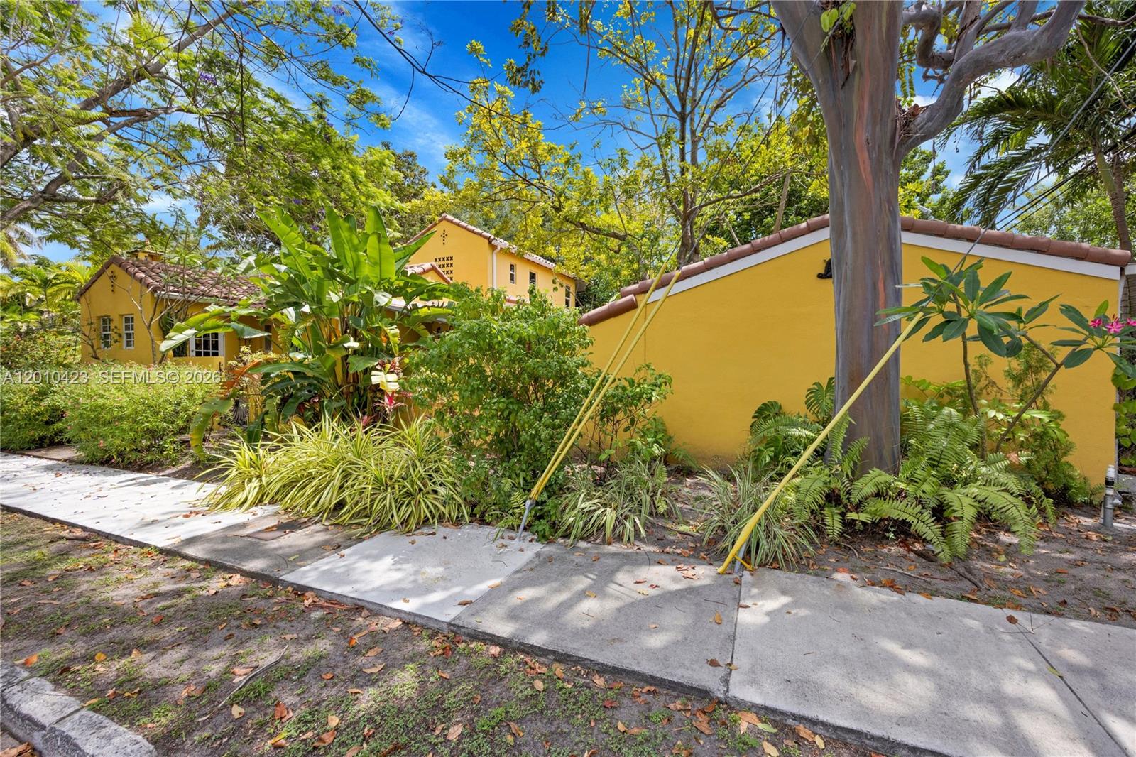 650 NE 76th Street