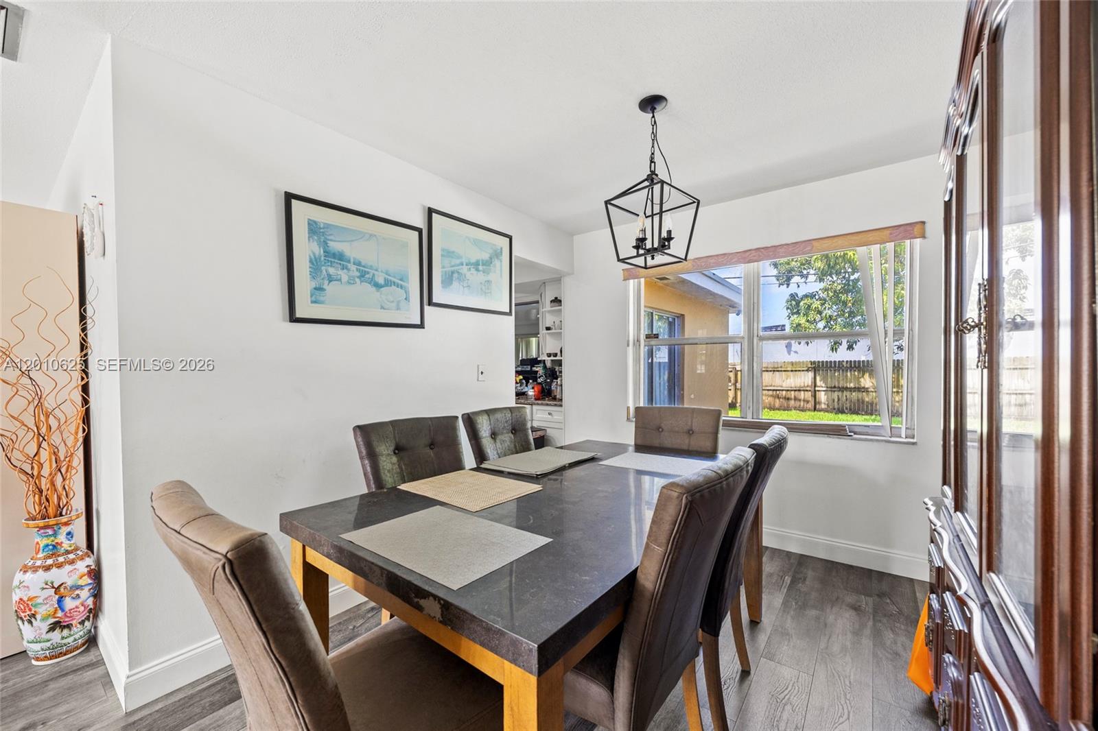 1831 Hiltonia Circle
