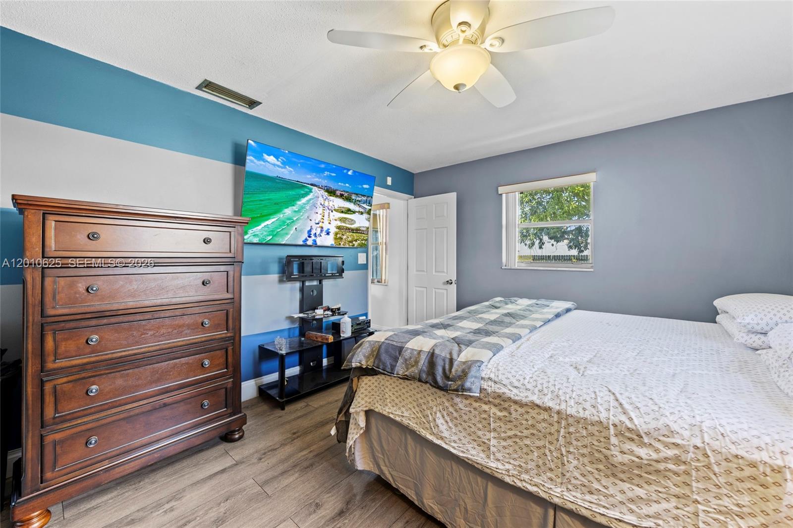 1831 Hiltonia Circle