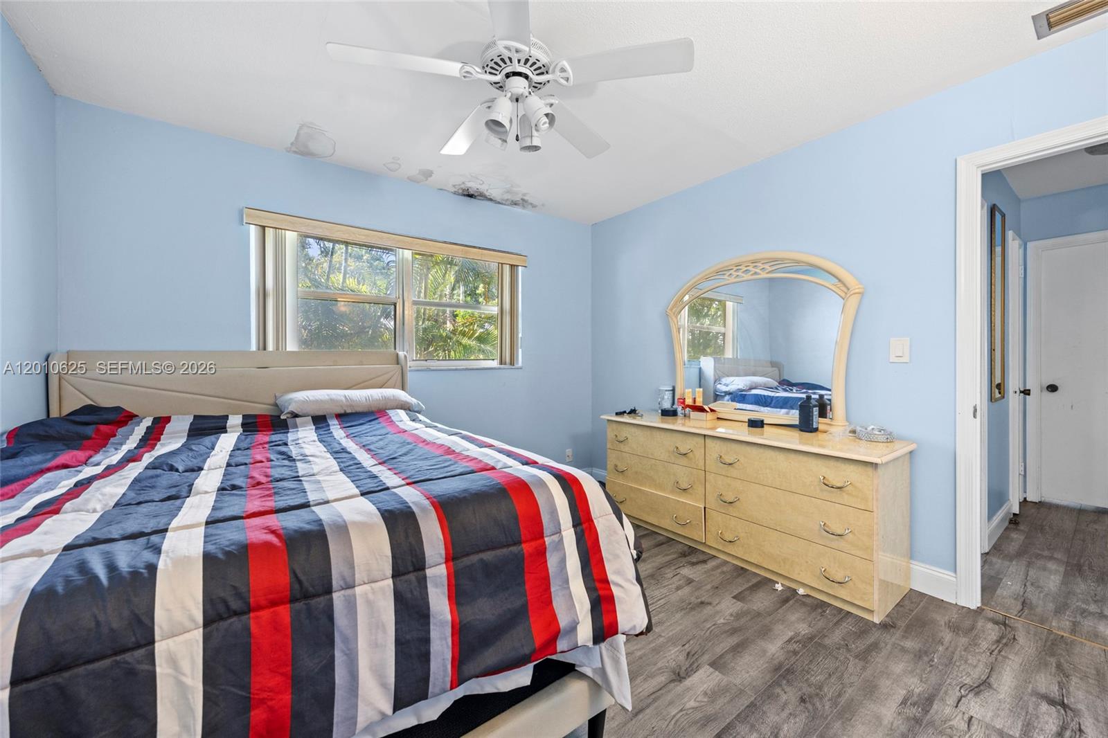1831 Hiltonia Circle