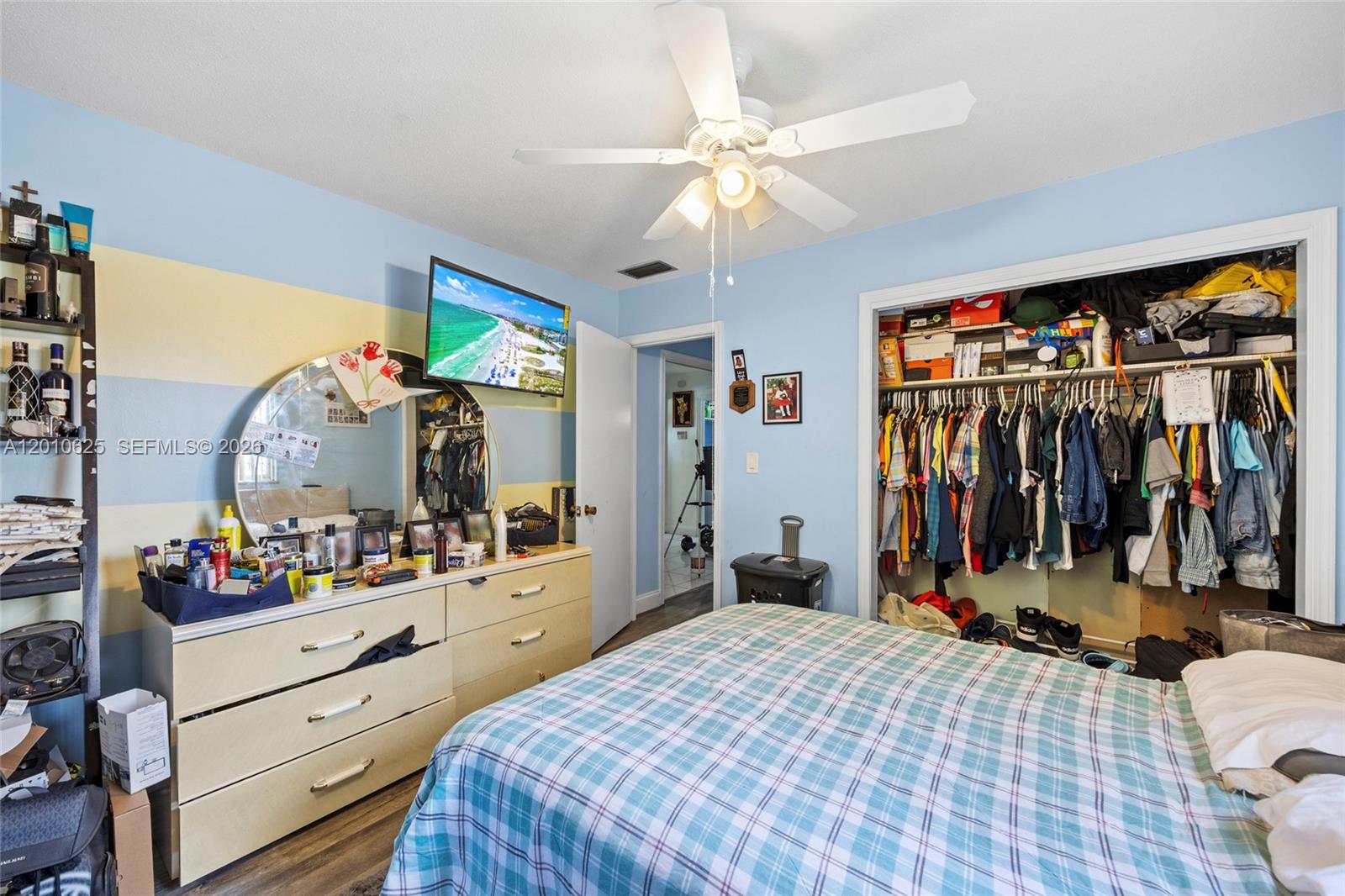 1831 Hiltonia Circle