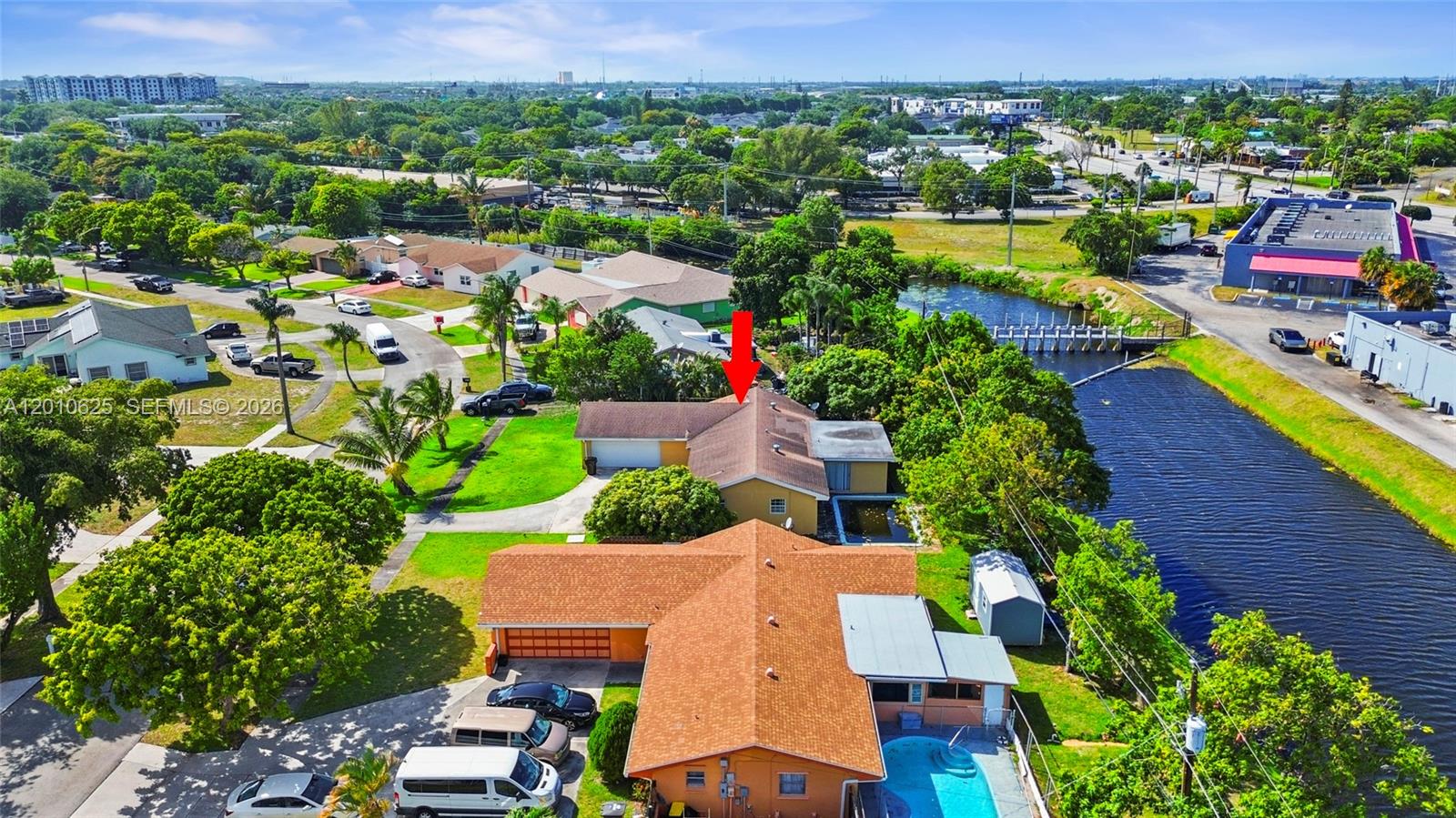 1831 Hiltonia Circle