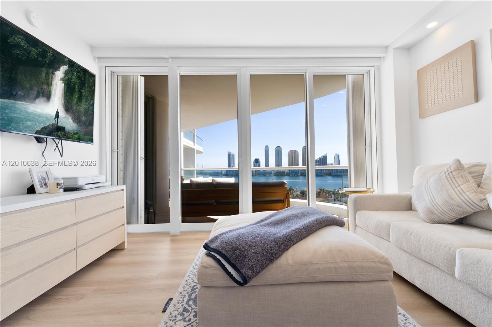 7000 Island Boulevard