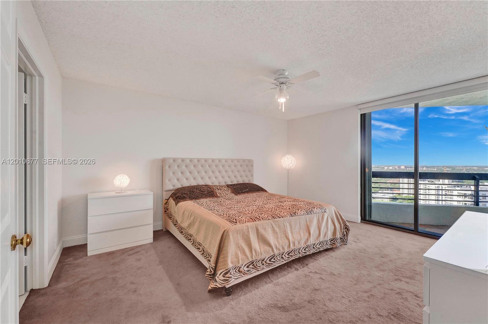 3500 Mystic Pointe Drive