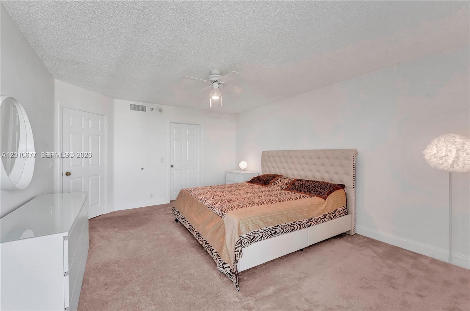 3500 Mystic Pointe Drive