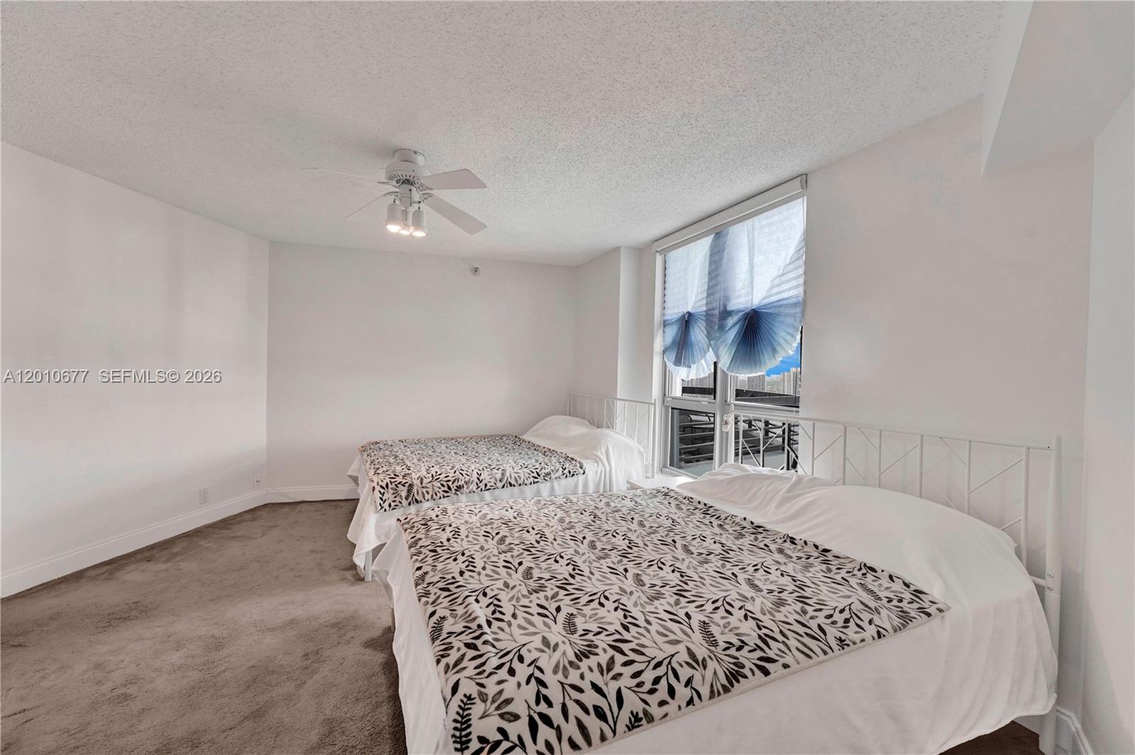 3500 Mystic Pointe Drive
