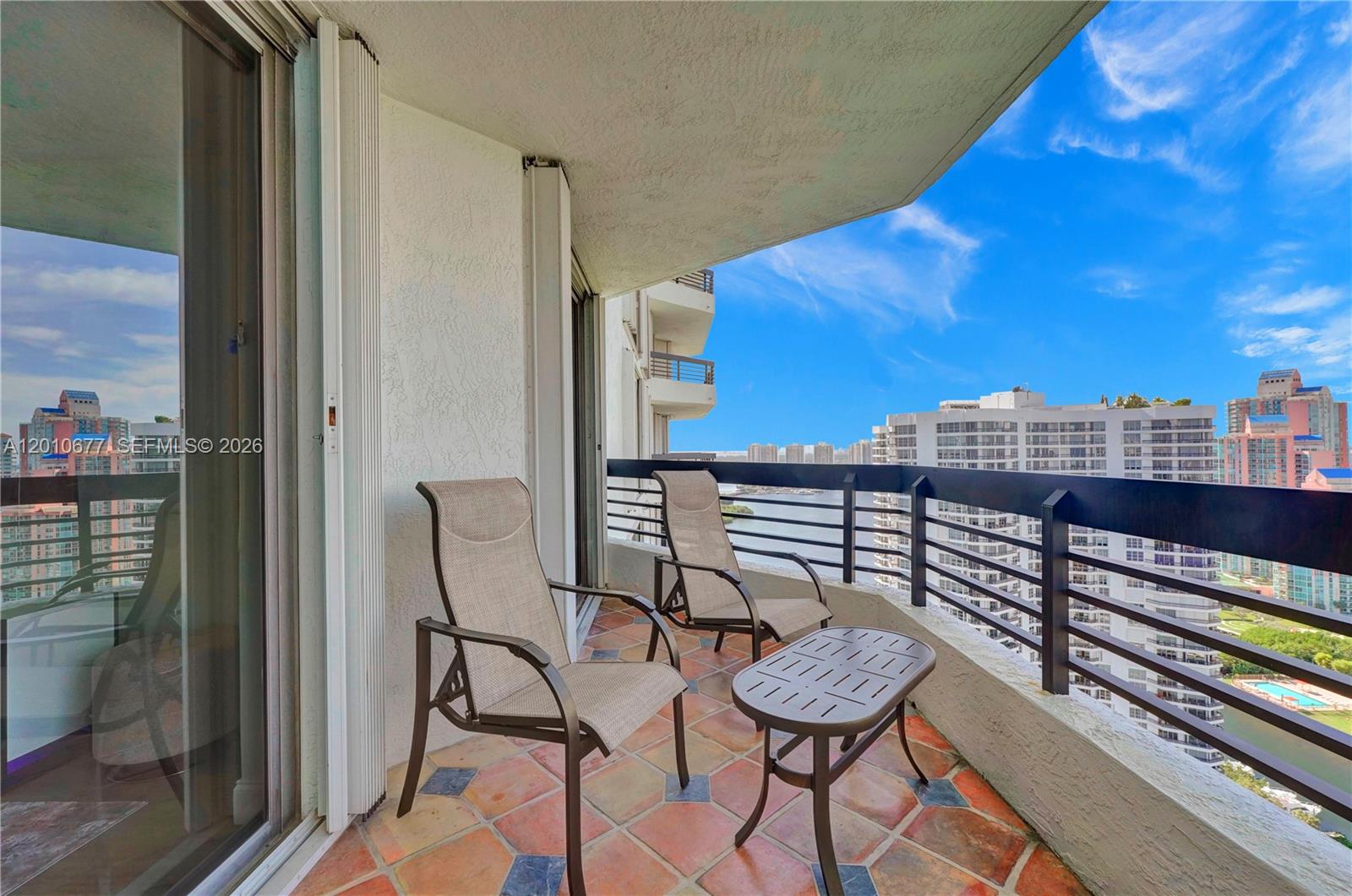 3500 Mystic Pointe Drive