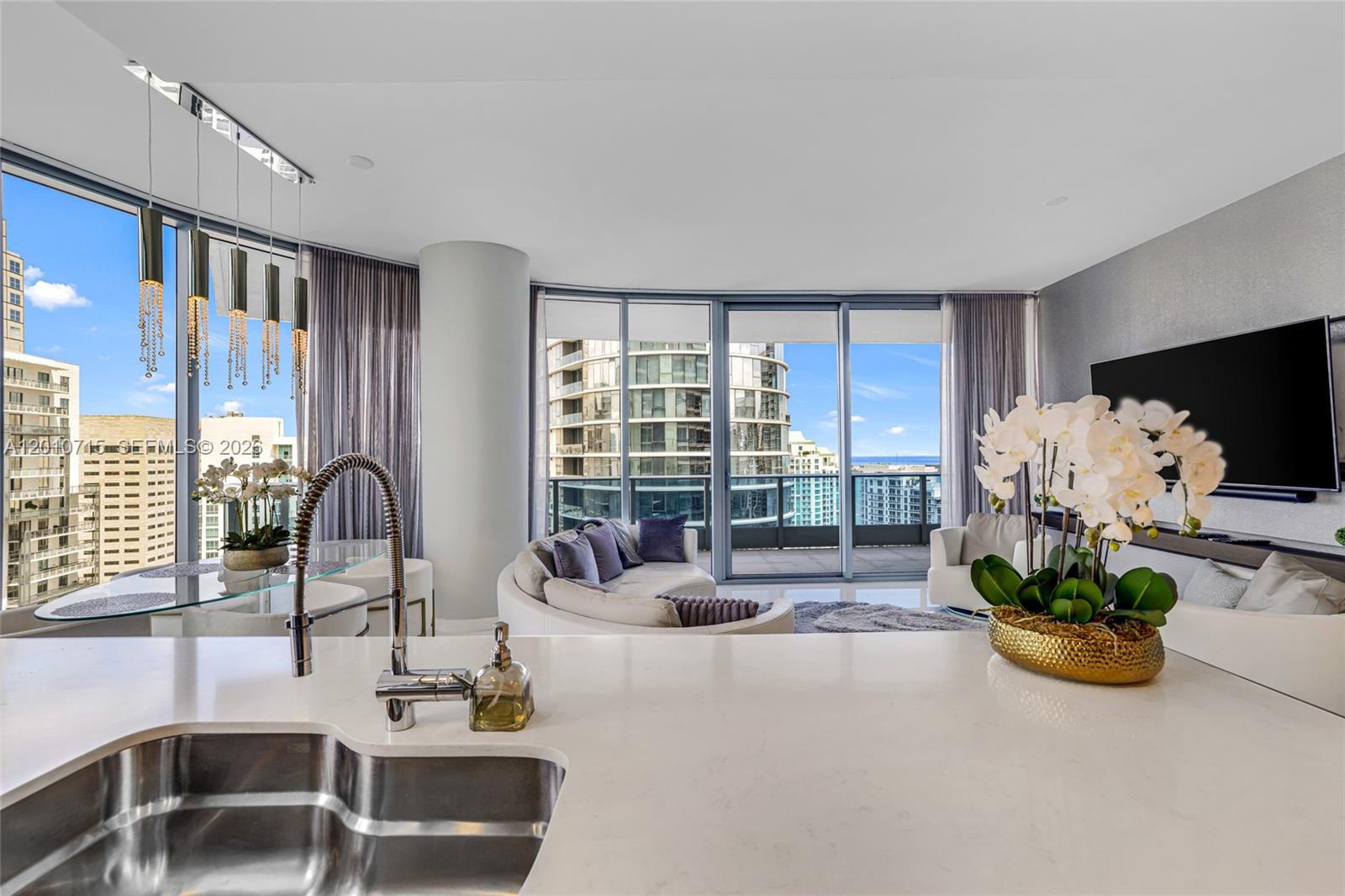 200 Biscayne Boulevard Way