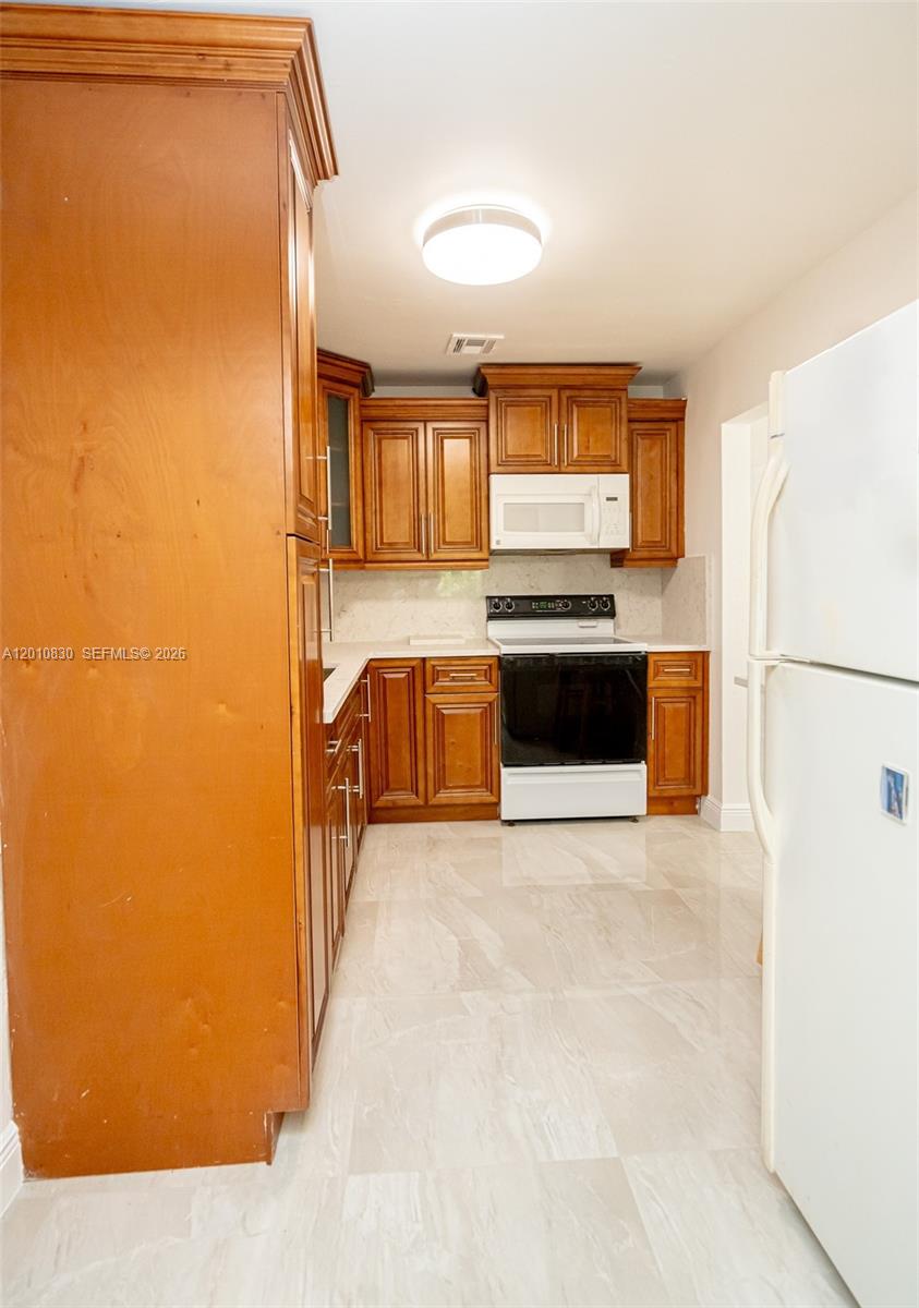 18010 NW 48th Court