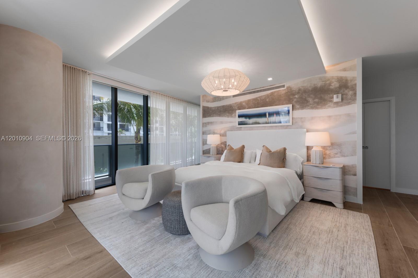 900 N Ocean Boulevard