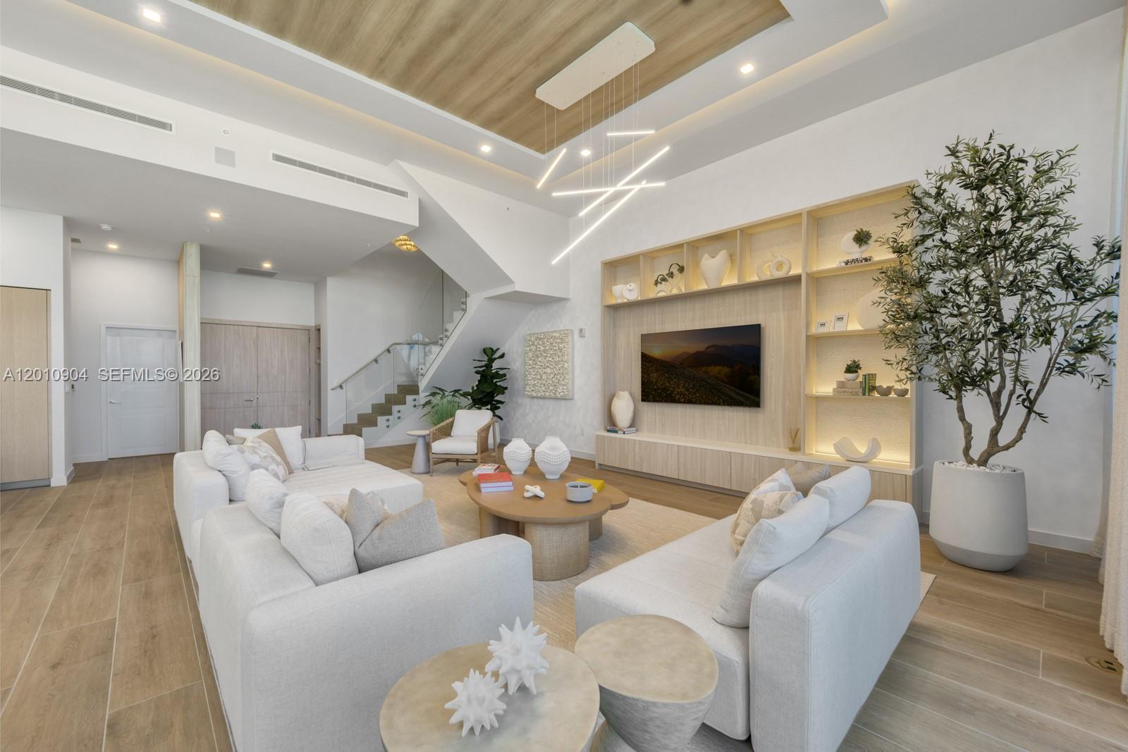 900 N Ocean Boulevard